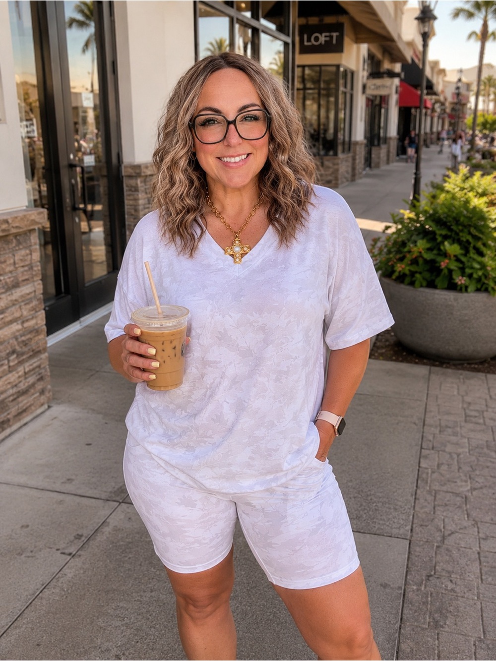 Women's White Ribbed Camo V-Neck Short Sleeve Top & matching biker shorts in 2X